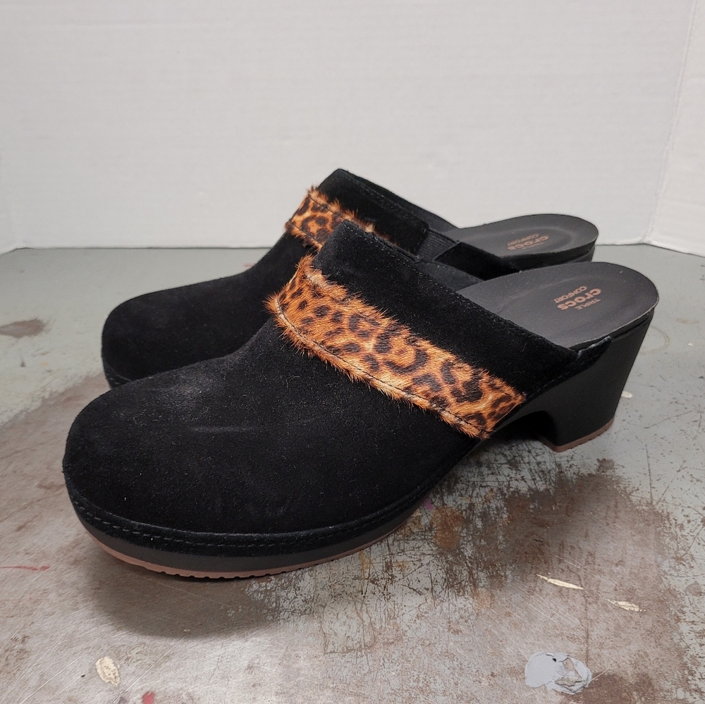 CROCS SARAH SZ WOMEN'S 10 CLOGS ANIMAL PRINT